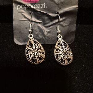 paparazzi Silver Filigree Teardrop Dangle Earrings